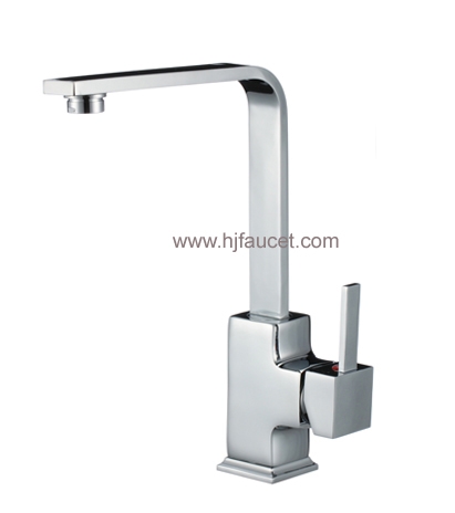 Kitchen Faucet (82H35-CHR)