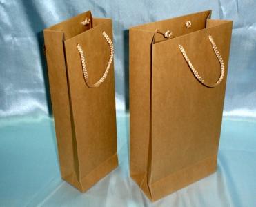 Paper shopping bag