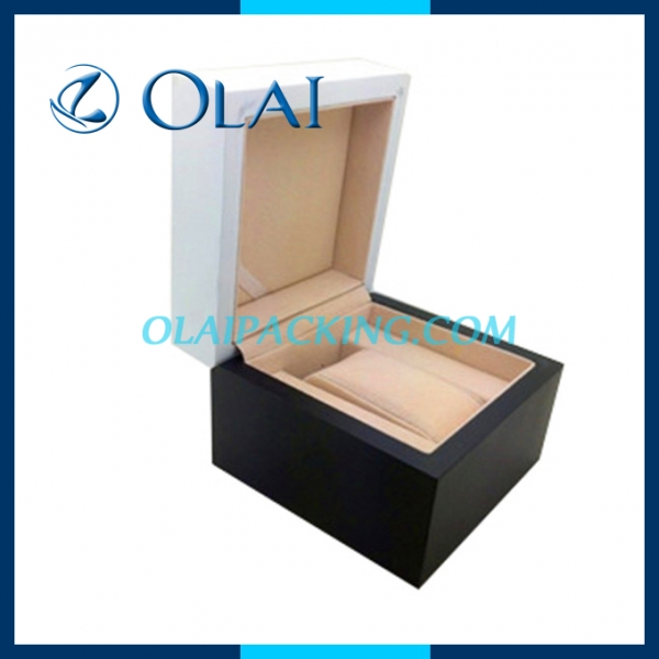 Packaging box