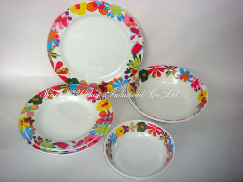 Melamine Dinnerware